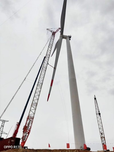 中聯(lián)QUY500W風(fēng)機(jī)吊裝作業(yè)